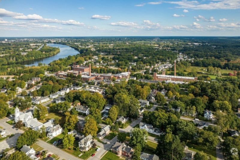 Best Bathroom Remodeling pros in Cary, IL